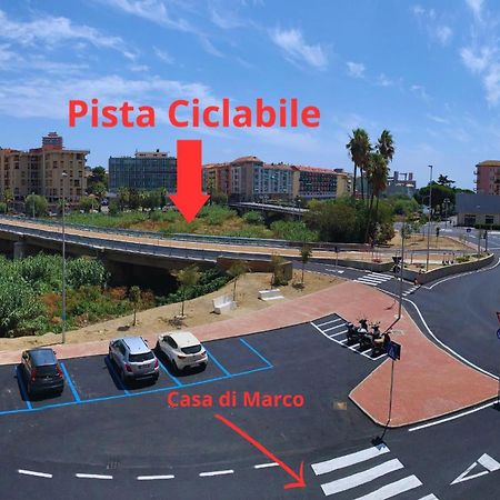 La Casa Di Marco Apartment Империа Екстериор снимка