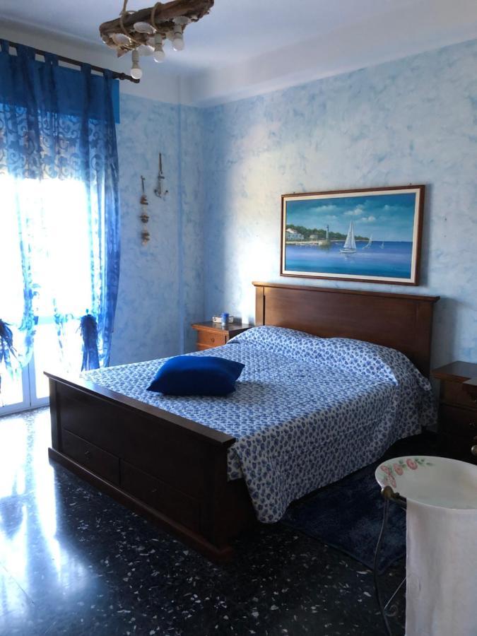 La Casa Di Marco Apartment Империа Екстериор снимка