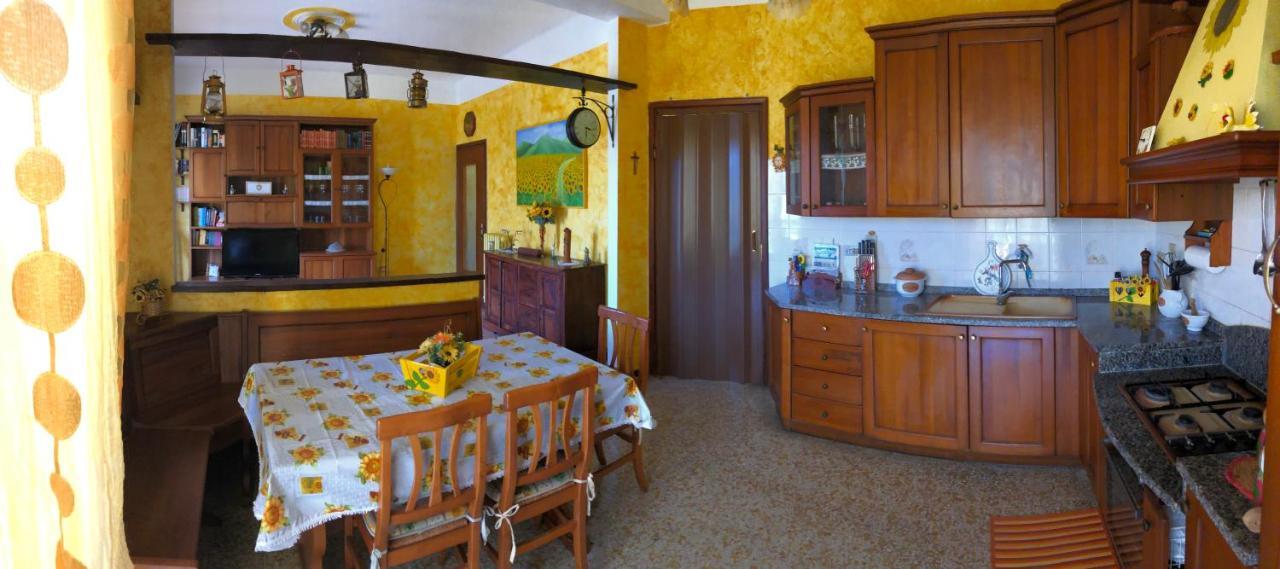La Casa Di Marco Apartment Империа Екстериор снимка