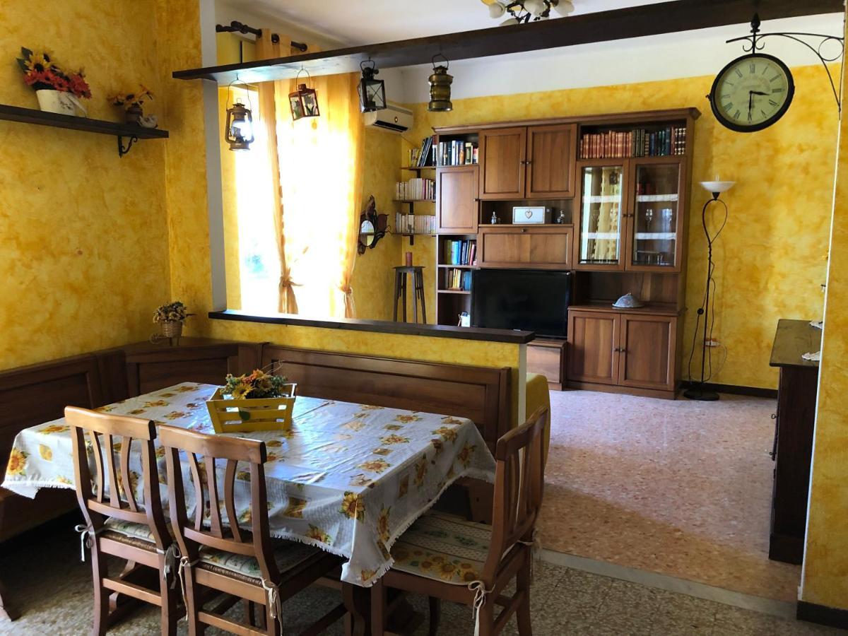 La Casa Di Marco Apartment Империа Екстериор снимка