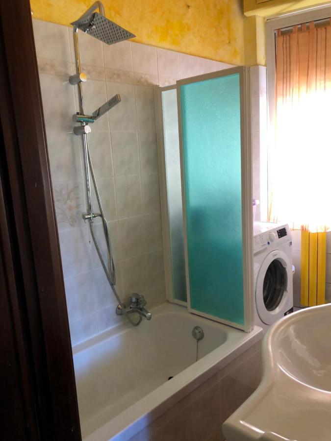La Casa Di Marco Apartment Империа Екстериор снимка